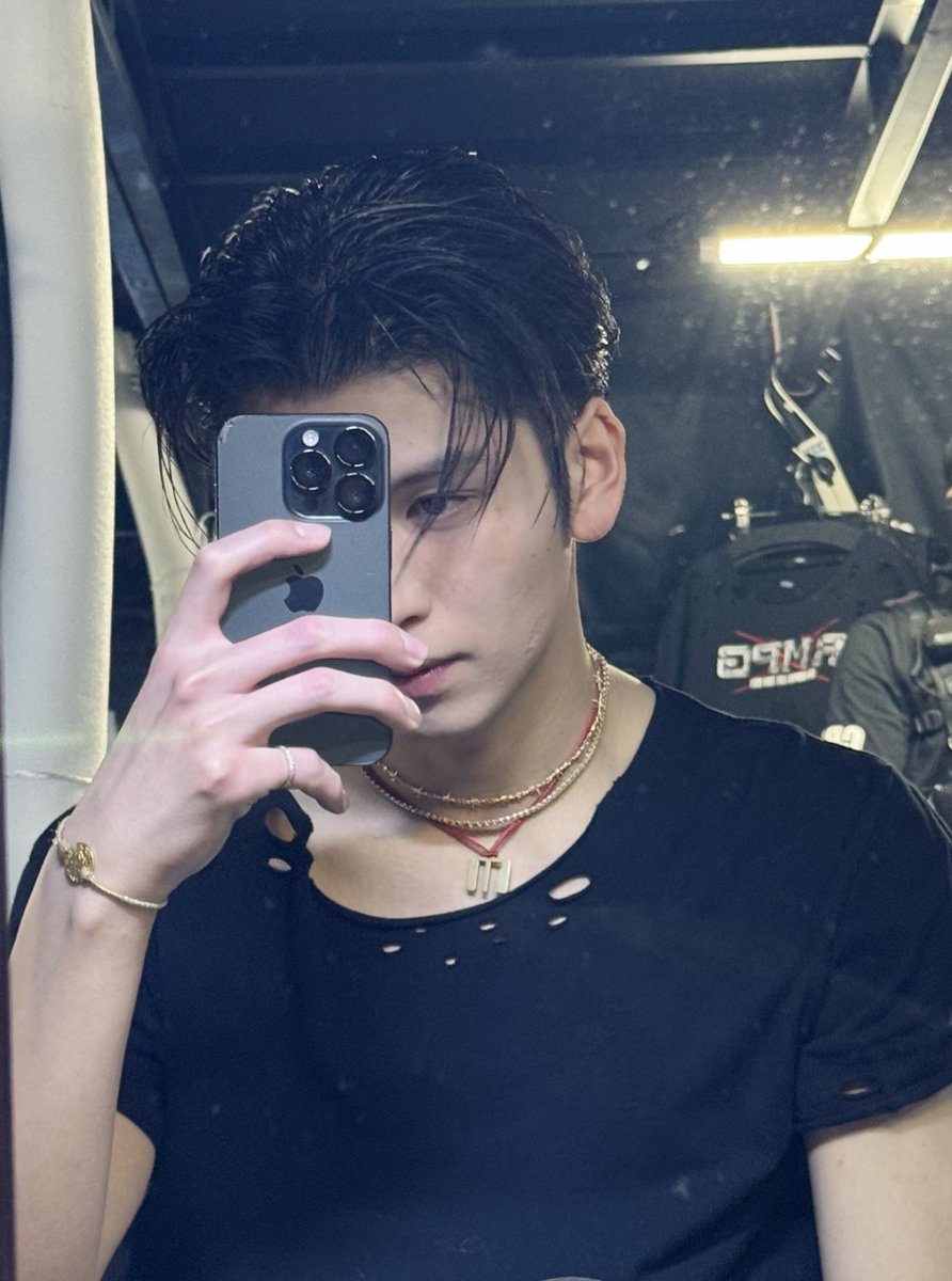 長谷川慎 tweet media