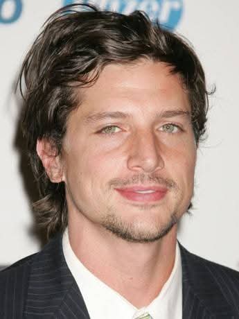 MOTIVAND0TE's tweet photo. SIMON REX ES EL VERDADERO FACE CARD DE TODA LA SAGA DE SCARY MOVIE https://t.co/6Mp95HBRbk