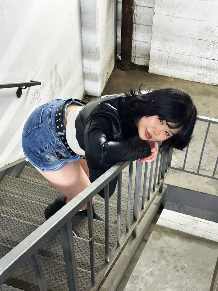 Princess Kadachi ✭ Findom tweet media