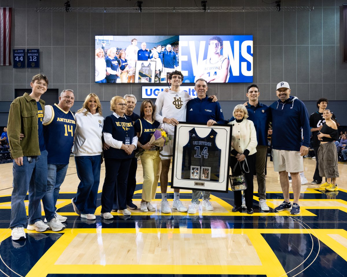 UCI Men's Basketball tweet media