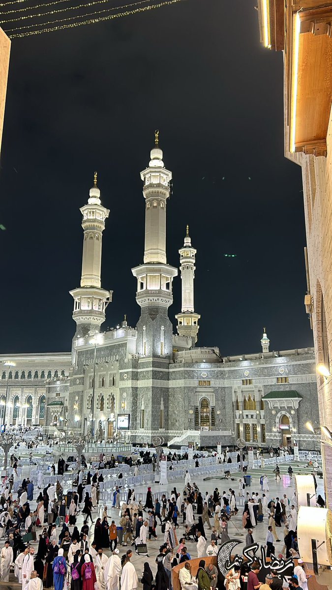 Ath00l's tweet photo. لله رحمة قد عمت الخلق برهم ،وفاجرهم، سعيدهم ،وشقيهم ..
ثم له رحمة تخص بها المؤمنين خاصة؛ 
وهي رحمة الإيمان ،
ثم له رحمة خص بها المتقين ،وهي رحمة طاعة الله تعالى ،
ولله رحمة خص بها الأولياء نالوا بها الولاية ، 
وقال الراسخون في العلم 

(( وهب لنا من لدنك رحمة )) https://t.co/h8dGwAFYZ2