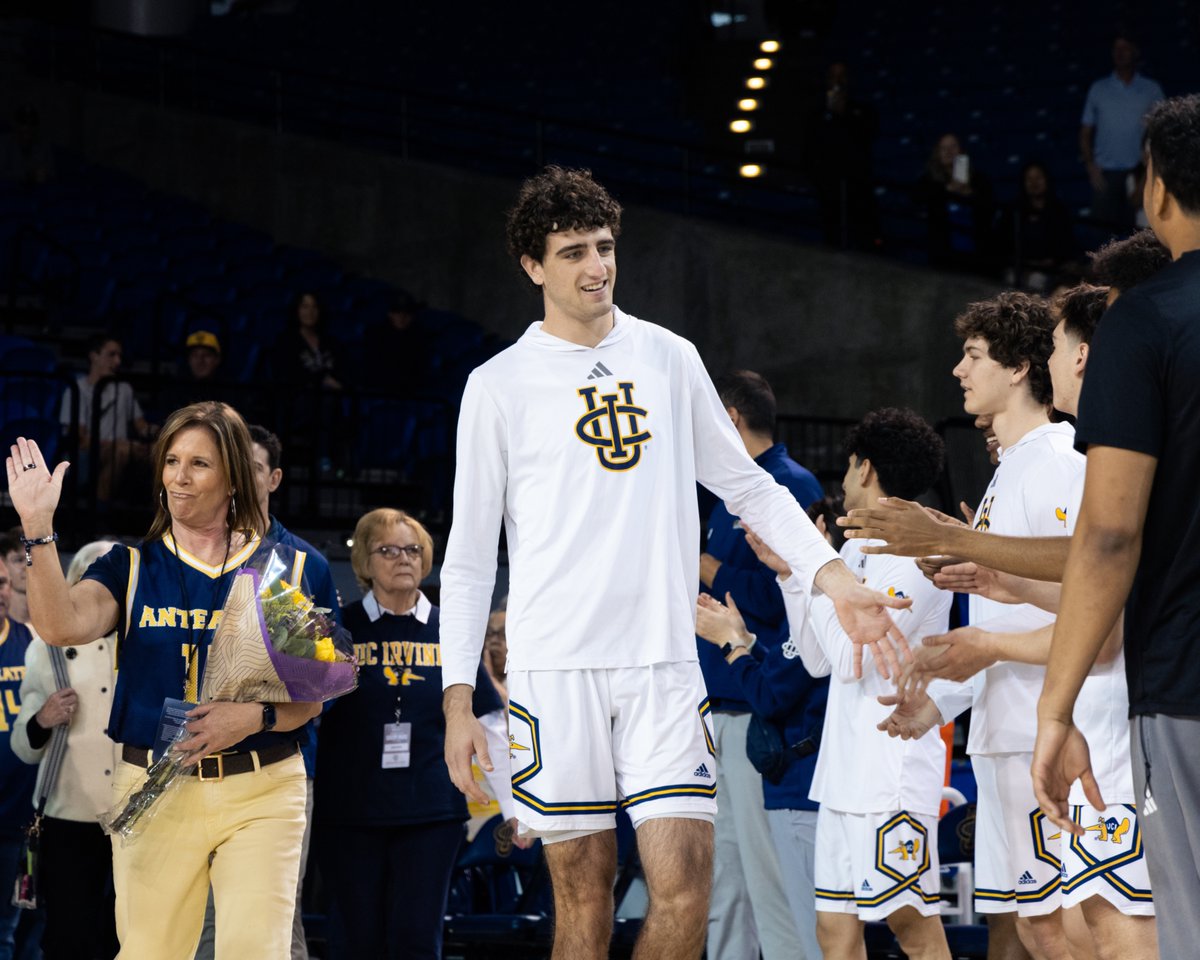 UCI Men's Basketball tweet media