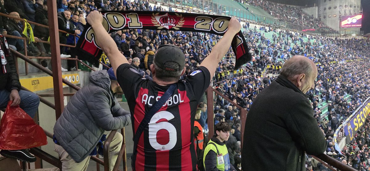 AC_Sobol's tweet image. Milano è rosso e nero ❤️🖤❤️🖤❤️🖤
@acmilan #KibicowskiSzlak 
#DerbyDellaMadonnina 
#ForzaMilan
#GrandeMilan
#MILINT