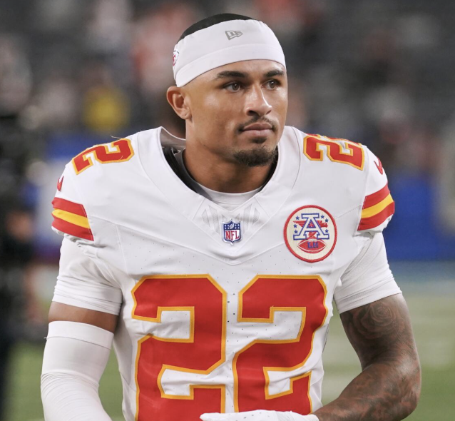 𝗕𝗥𝗘𝗔𝗞𝗜𝗡𝗚: The Rams and Trent McDuffie reached an agreement today on a four-year, $124 million extension that includes $100 million guaranteed, per <a href="/AdamSchefter/">Adam Schefter</a> 

This makes him the highest-paid cornerback in NFL history.

🤯🤯🤯