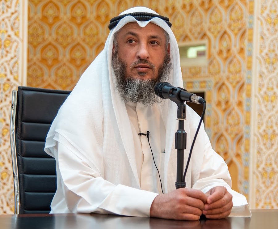 كابوس ادْناب إيران

اكثر من 25 سنة وهو حاط رجله بحلوقهم
استمرارية للتاريخ من شيخنا عثمان الخميس