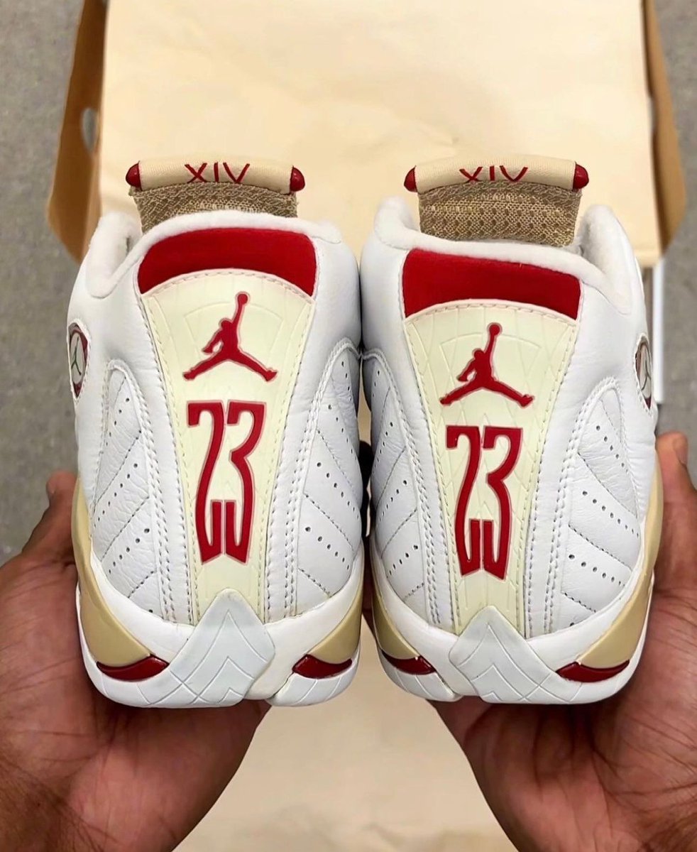 JustFreshKicks's tweet photo. BRING. THEM. BACK. 😮‍💨 https://t.co/8Efpssw0ES