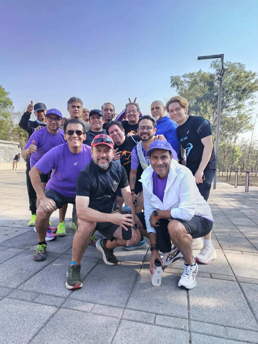 CsarEfrain's tweet photo. Lo que se hizo el fin de semana. Entrenamiento con el equipo
#asicsrun #Asicsméxico y domingo de #Sumandokm #Templorunner #yoelegicorrer 🏃‍♂️🏃‍♂️🏃‍♂️ https://t.co/gD1Ha0noFO