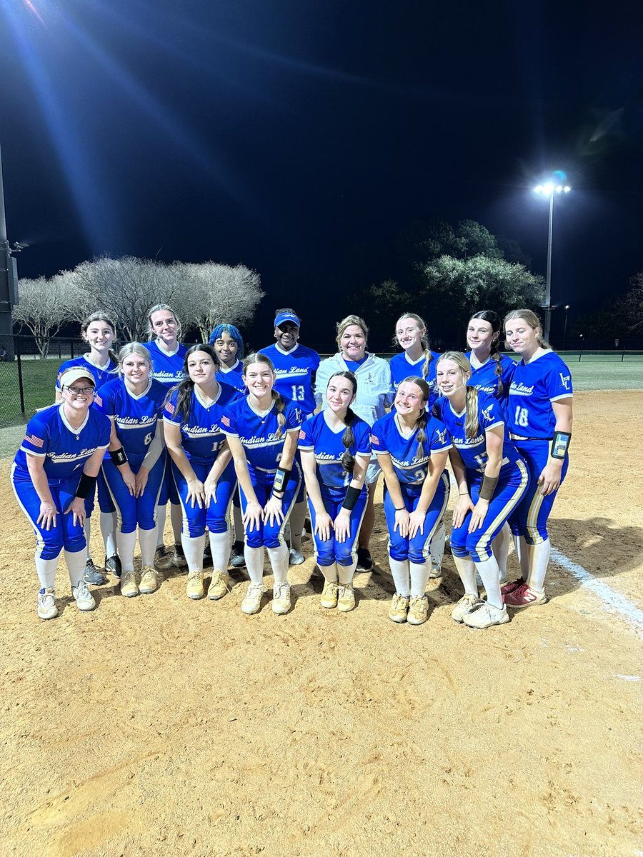 ILSoftball tweet media