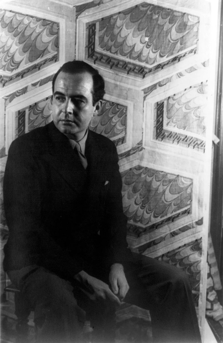 NathanFrancis__'s tweet photo. "How awful that the artist has become nothing but the after-dinner mint of society."
🎶 #SamuelBarber, American pianist and composer, was #BOTD 9 March 1910. #ClassicalMusic
▶️https://t.co/IFbmHRhFbF https://t.co/136wG7eyRP