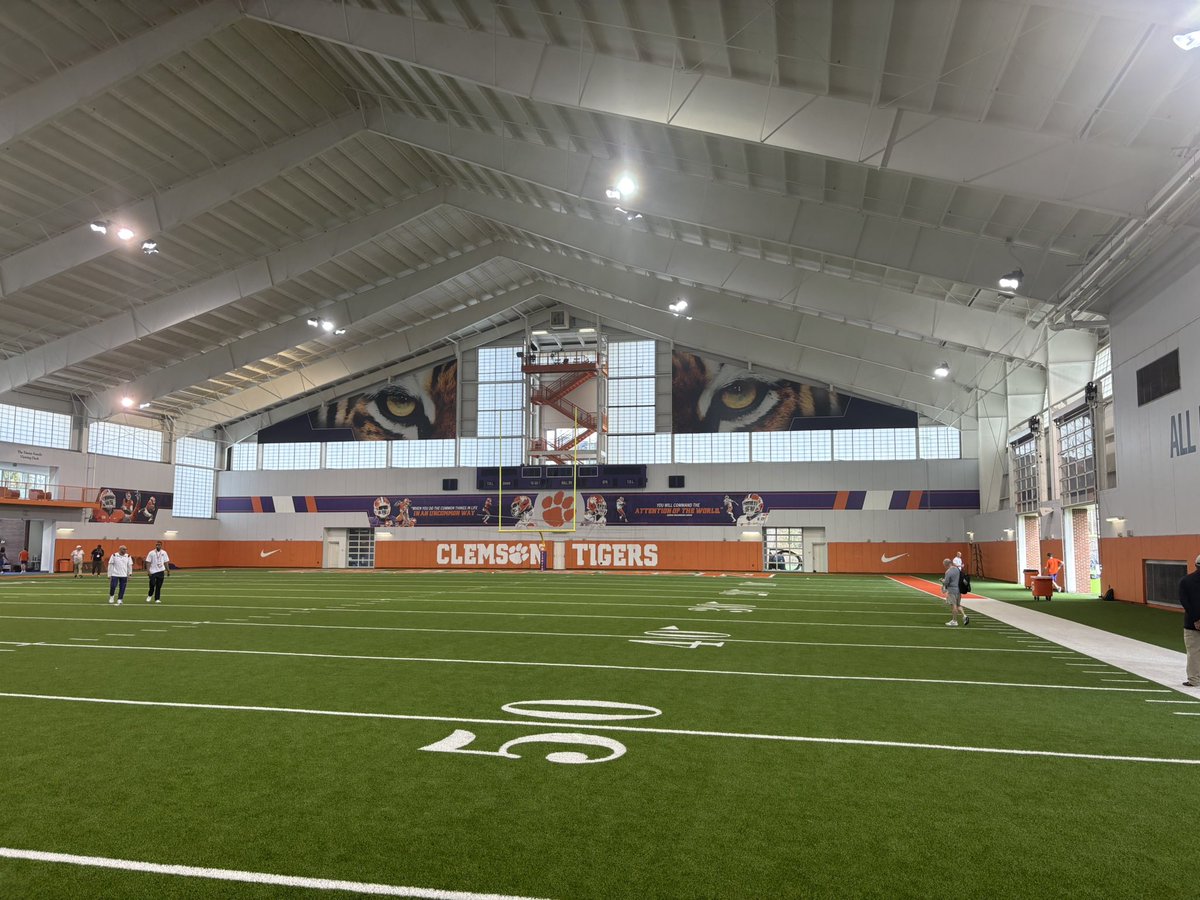 Peyton Hilbert tweet media