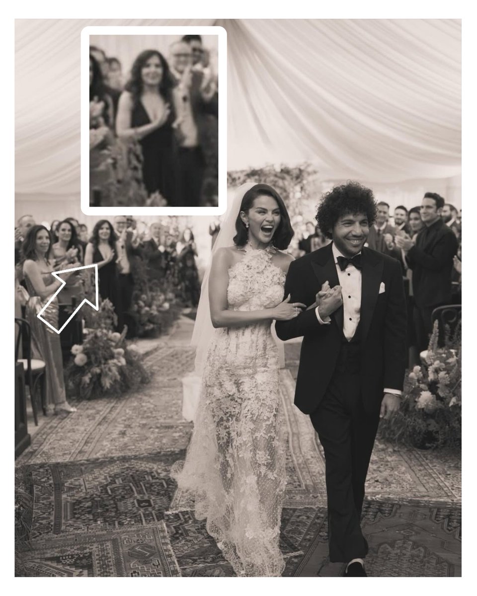 SelenaGmzIN's tweet photo. Theresa Russo watching her daughter Alex Russo (Selena Gomez) getting married. 🥺🤍