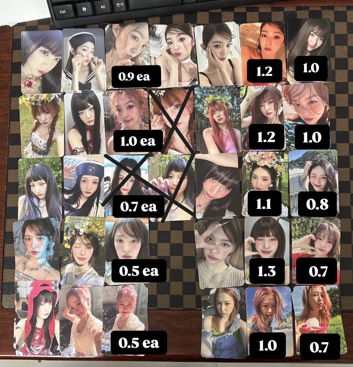 PeachyCardeu2t's tweet photo. 레드벨벳 포카 양도 ❤️ buy 5.0+ → 10% off ✨ 배송비 0.2 🚛 DM 주세요 💌
irene seulgi wendy joy yeri 아이린 슬기 웬디 조이 예리 
전시회 포토북 생일 SMCU 미공포  시그  폴라
pc poca photocard wts sell bulk
#redvelvet #photocard #kpoppc https://t.co/AJIQps1NZN