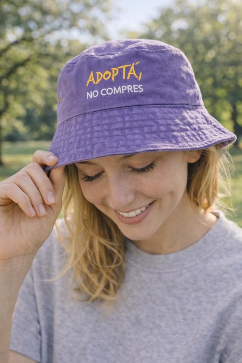 RENOVAMOS STOCK MANADA‼️
Conoce nuestros productos 100% camperitos y el calendario que no te puede faltar!
Todo lo recaudado es a beneficio del refu
Cada accesorio que elegís se convierte en alimento y medicina para los camperitos. 
Envios a todo el país!
elcampitorefugio.mitiendanube.com