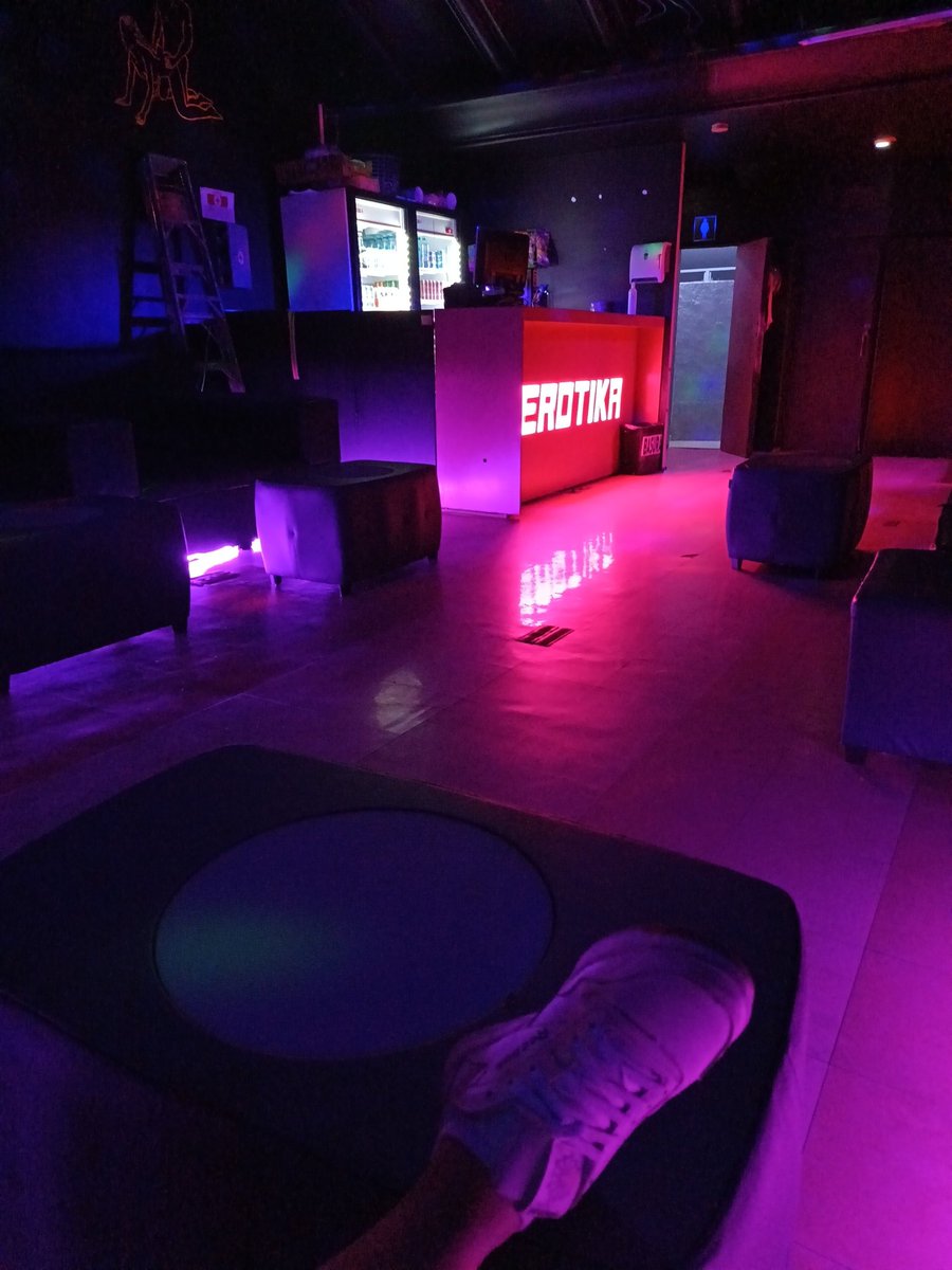 picisw 🐬🐟, escorpiónsw🦂 tweet media