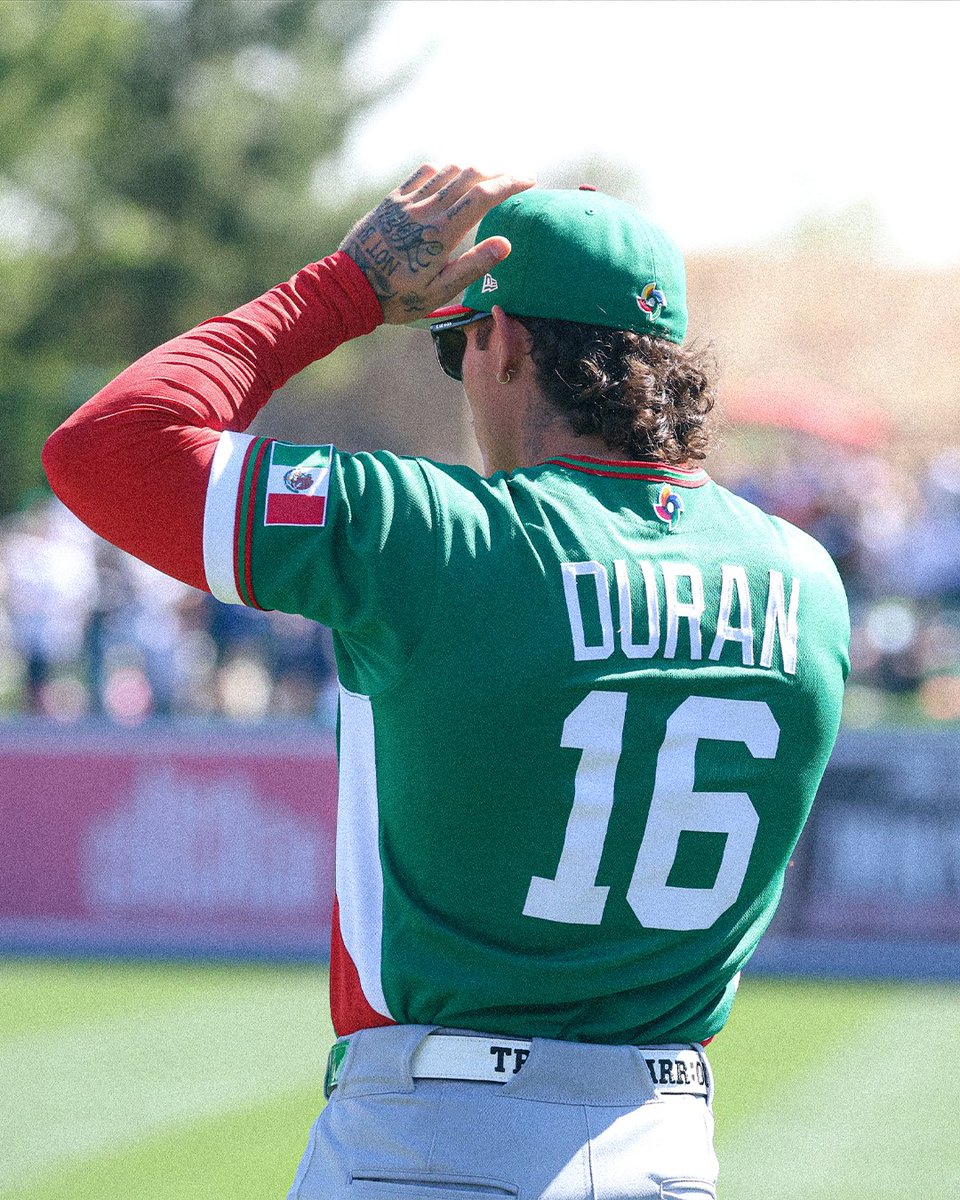 NewEraMx's tweet photo. ¡@MexicoBeis pone el nombre y la gorra de nuestro país en lo alto!🇲🇽 🧢 

Tremenda victoria de México 16-0 sobre Brasil.🥳 

Apoya a nuestra selección con la cap oficial del WBC 2026. Disponible en: https://t.co/xaMYGYKGJ2, New Era App y New Era Stores.

#NewEraMéxico https://t.co/HKUCCKZ0SU