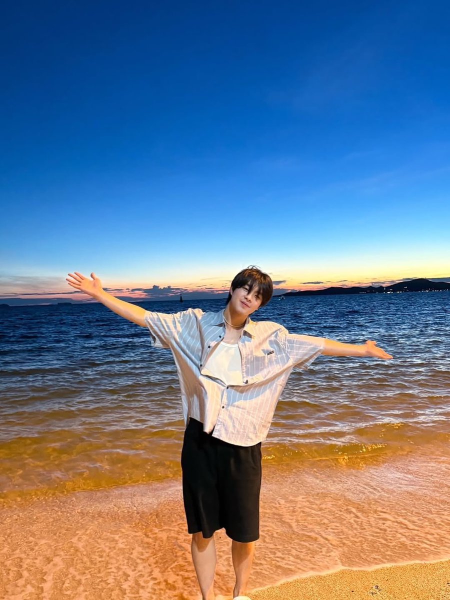 Love Every KIN of You! tweet media