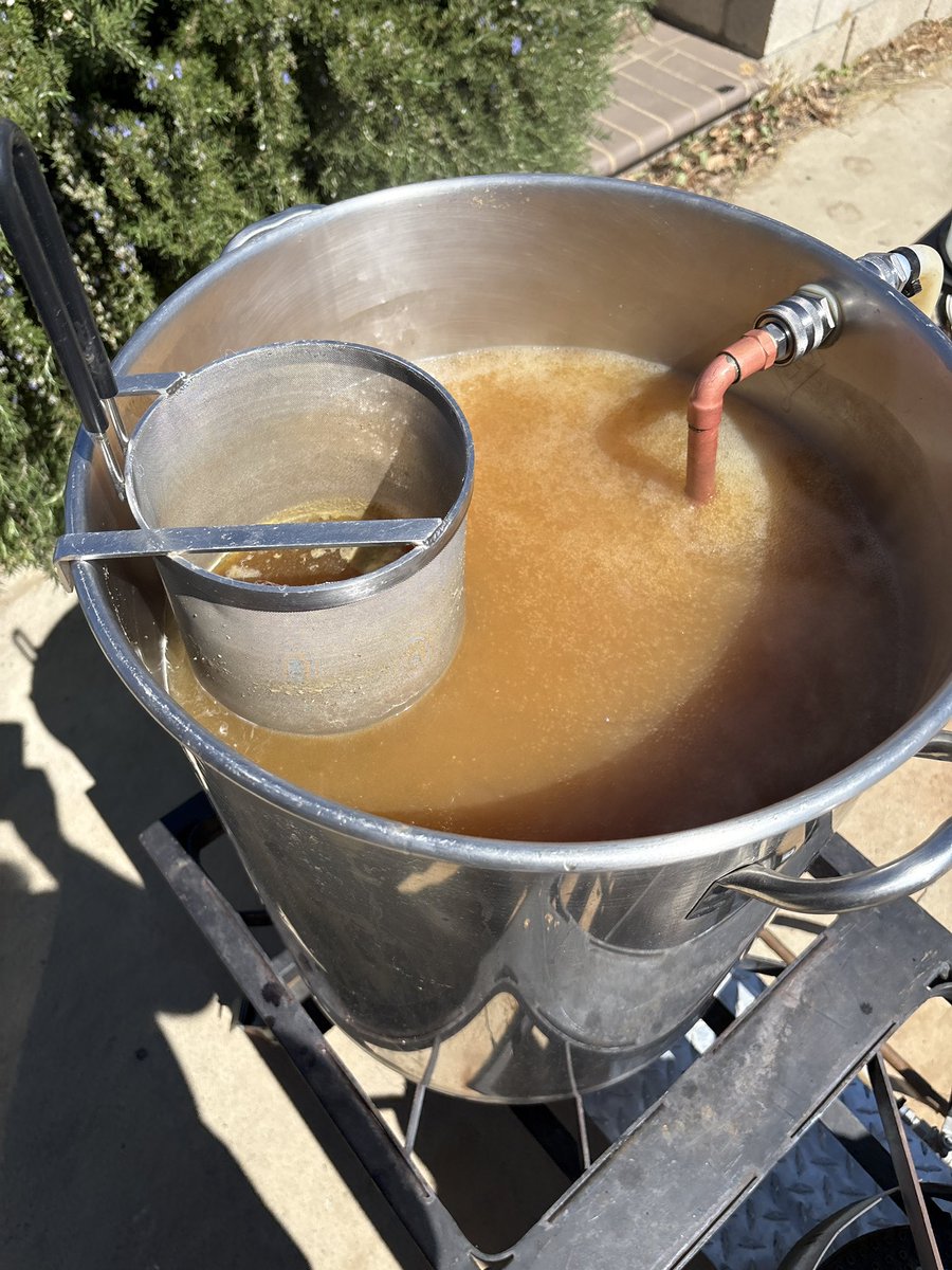 10 gallons of my West Coast IPA for an upcoming competition.