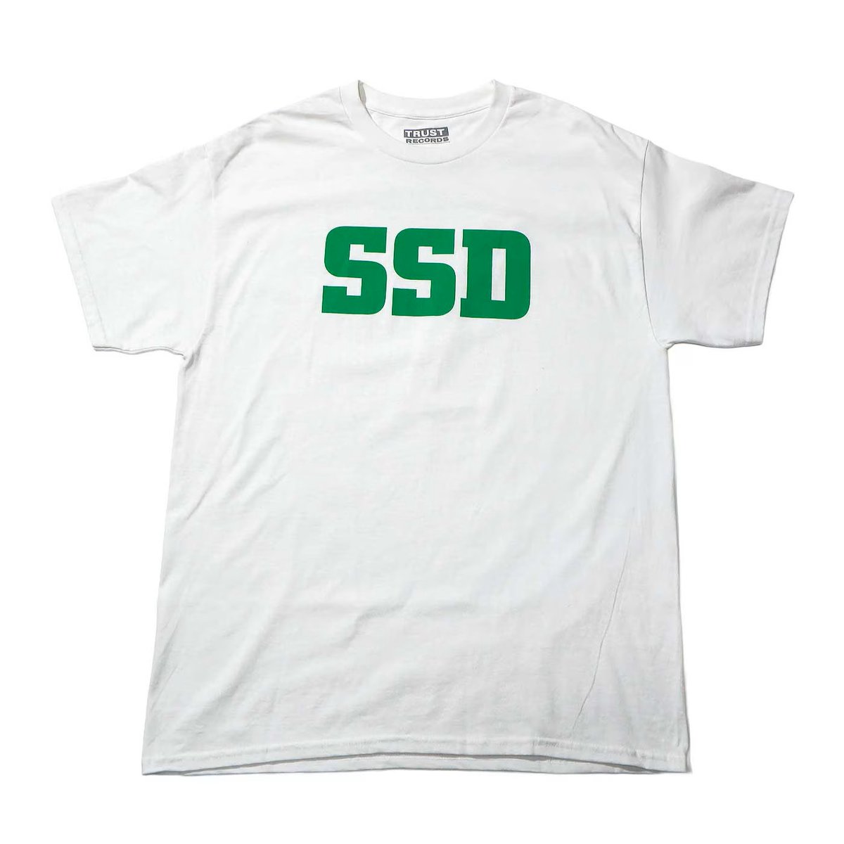 【新入荷】ボストン・ハードコア伝説のバンド、  
SSD (Society System Decontrol) のオフィシャルTシャツが入荷しました！  
両面プリント。　#バンドT
⇩  
osomalo.com/shopbrand/trus…