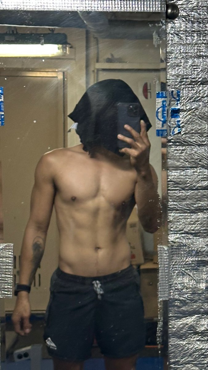 C-man⚓ tweet media