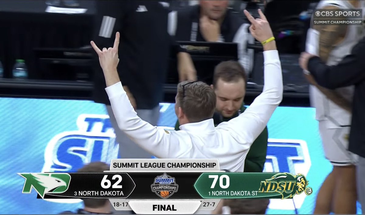 No Context College Basketball (@contextfreecbb) on Twitter photo 
