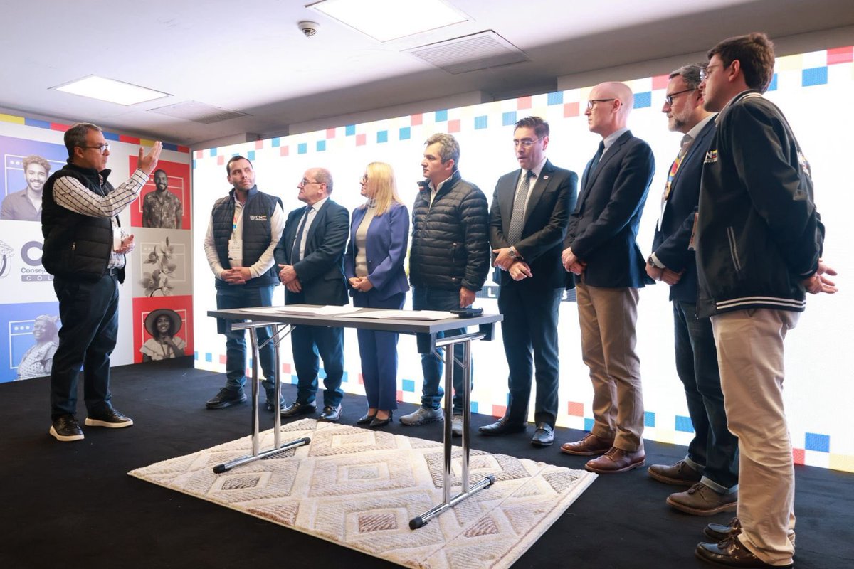 CNE Colombia tweet media