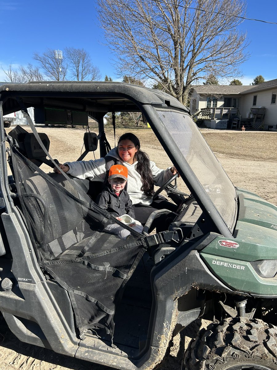 Sunday chores go quick when I have the A team to shuttle me around.