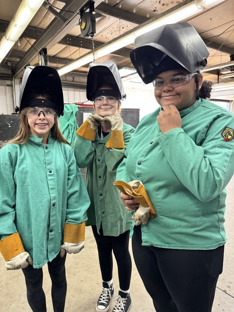 Greendale Middle tweet media