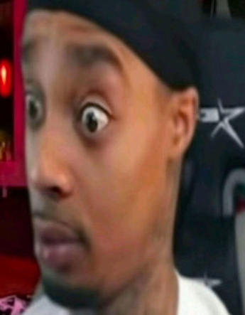 BRUH WHY IS MY OLD SHOW CATCHING STRAYS?