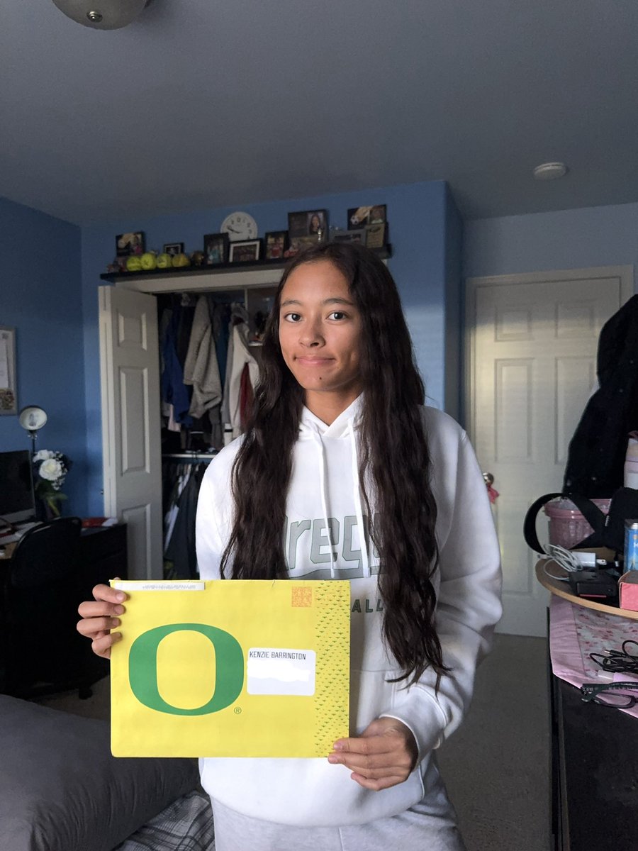 Kenzie Barrington tweet media