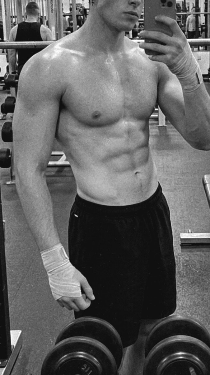 Ryan 🍯 tweet media