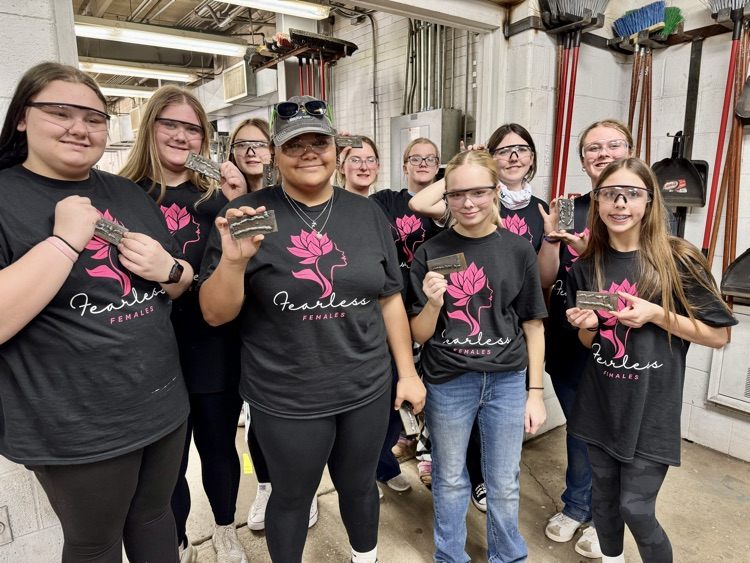 Greendale Middle tweet media