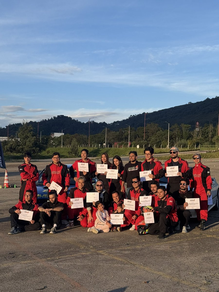 Rent 4 Racing tweet media