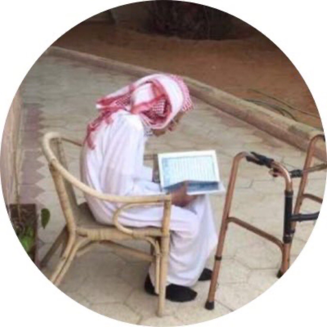 فالح بن #عبدالكريم_السمحان tweet media