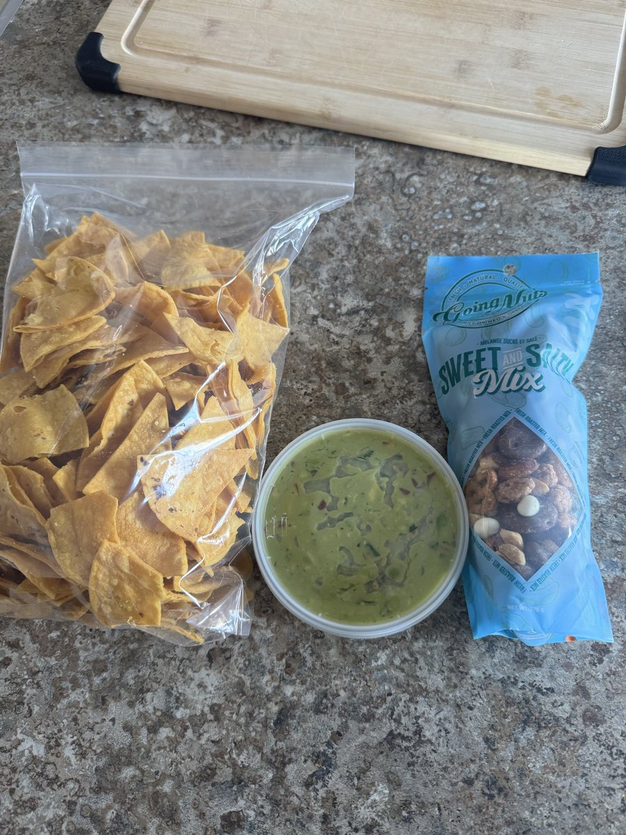 Aaron Rozbicki tweet media