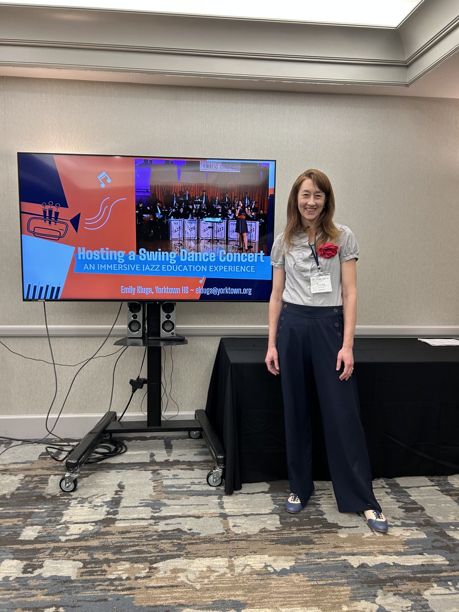 Emily Kluga tweet media