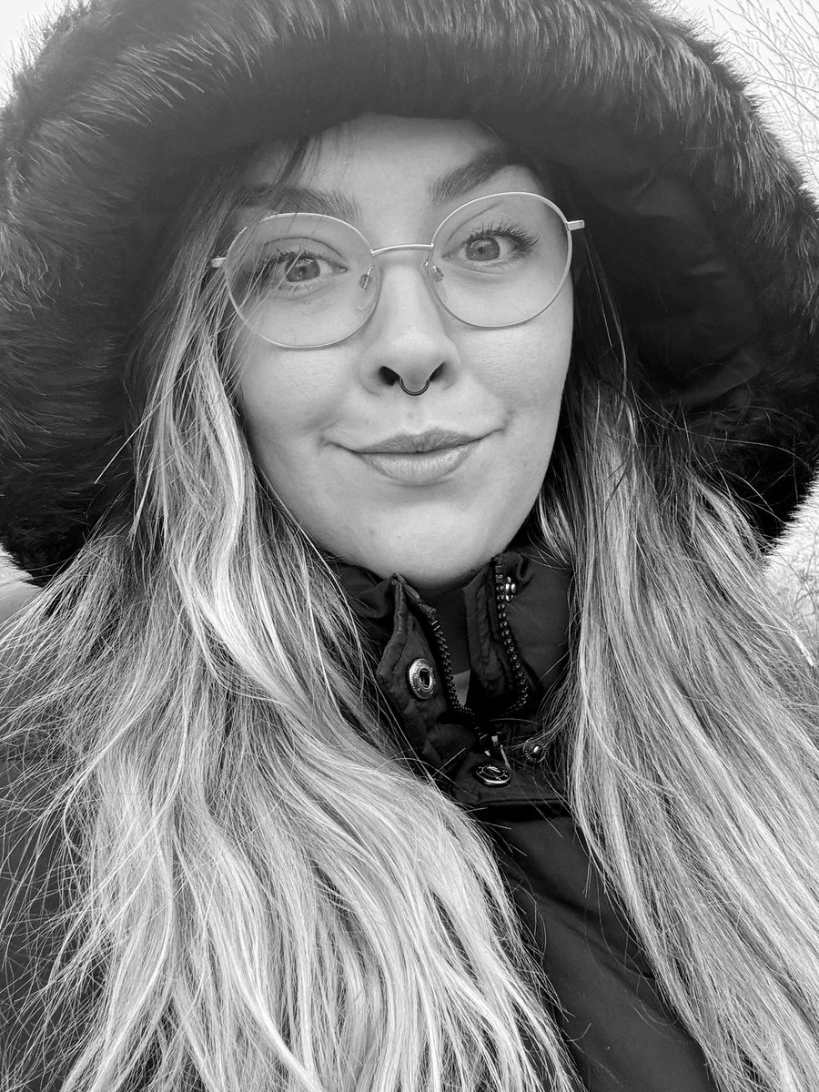 Hayls 🌙 tweet media