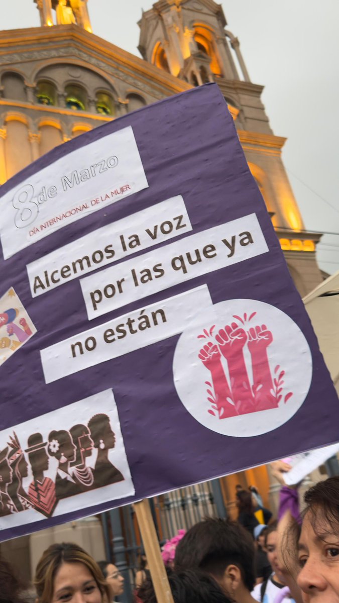 terelunalarioja's tweet photo. A las estructuras machistas de partidos, gremios, orgas en gral. respondemos Unidas y en la calle✊🏼 #8M https://t.co/YfYC4uGLI8