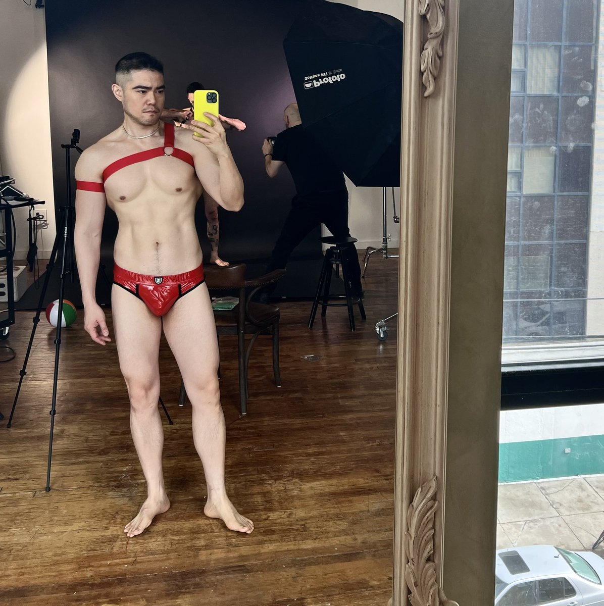 girthyvvang tweet media