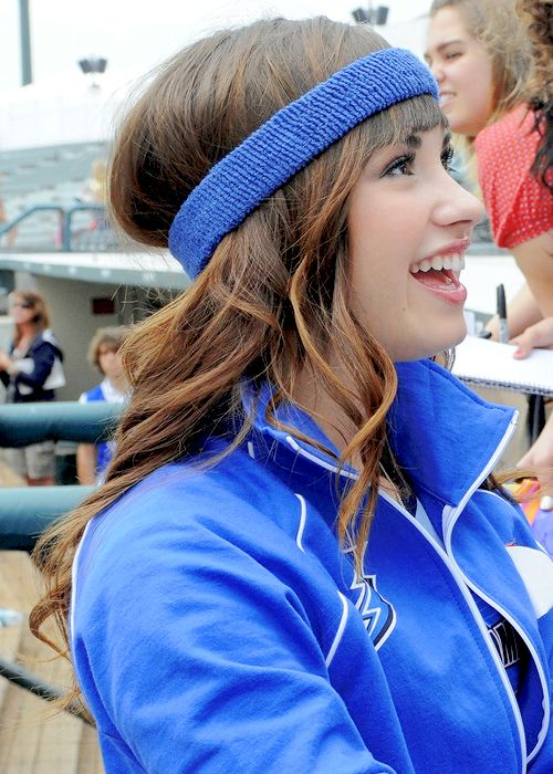 juli ✸ tweet media