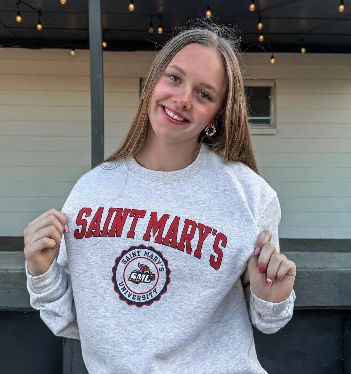 Saint Mary’s University Volleyball tweet media