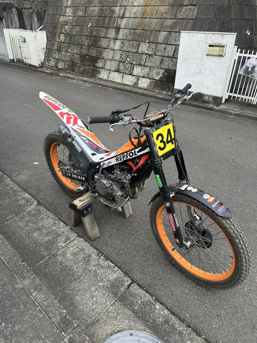 mae8423@八王子斜面の会 tweet media