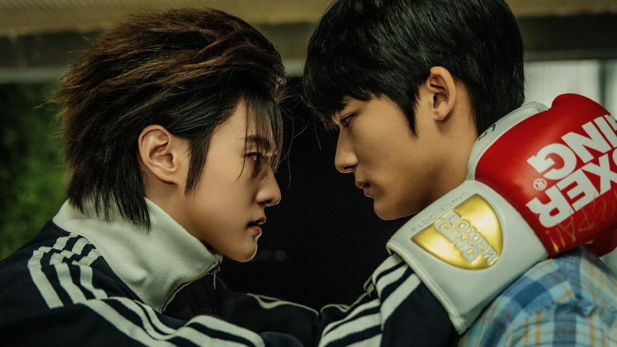 左の人の髪型、なんか、いまこれが見られるんだ！という感じでちょっと盛り上がる（ドラマがちゃんと見られるかはわかりませんが）