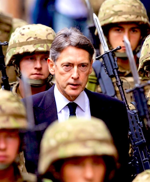 RygbiAmByth's tweet image. Yes!
Return Death Penalty for #pedocriminalite.
NO Second Chances. 

#GroomingGangs 
#DeathPenalty 
#PedoProtectors