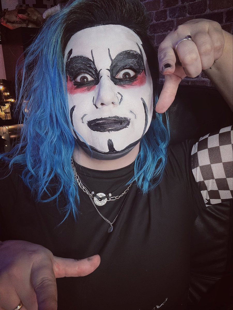 Nixy | 🛡️ Shieldmaiden | ⚔️ Rogue | Bloobies 💙 | tweet media