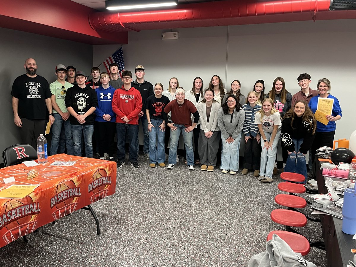 RCSDWildcats's tweet image. End of season banquet for basketball - thank you coaches, player, parents and fans for making this a memorable season!  Best of luck and thank you to our senior 🏀 + cheerleaders in their future endeavors 👊🏻#Rfactor