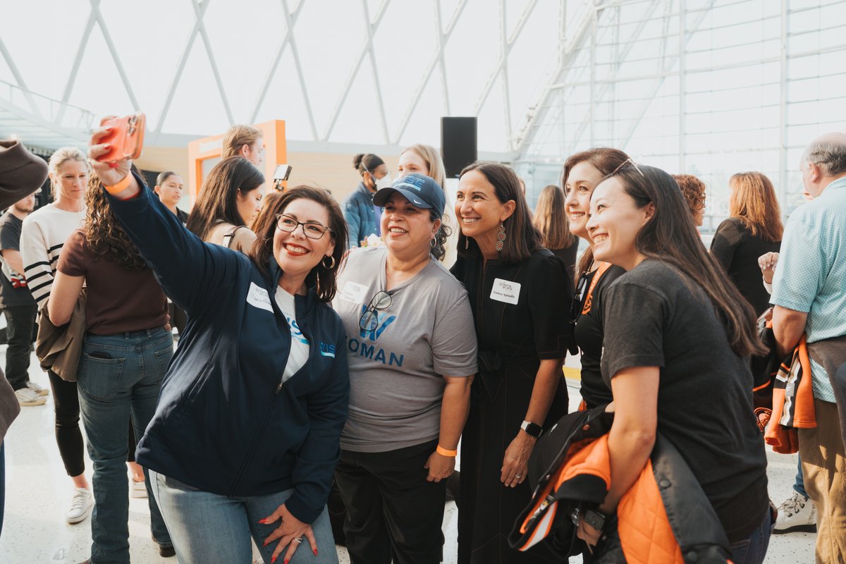 x - Anaheim Ducks tweet media