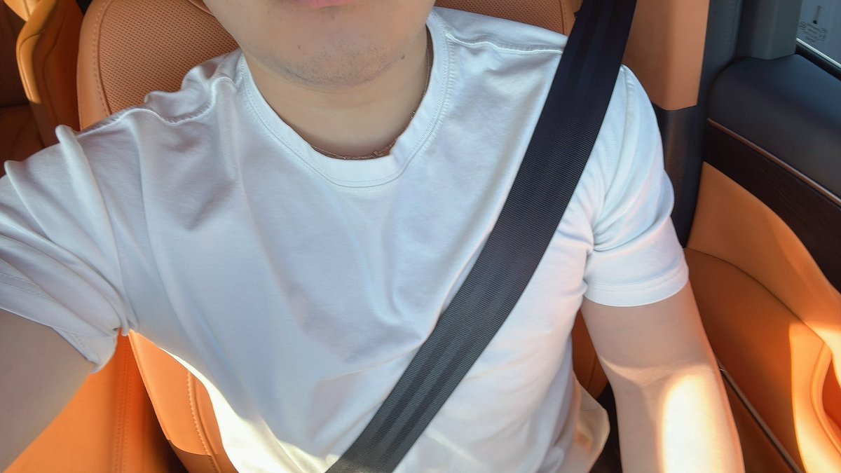 014Gary's tweet photo. 多少有点紧 https://t.co/QqJfkY9whK