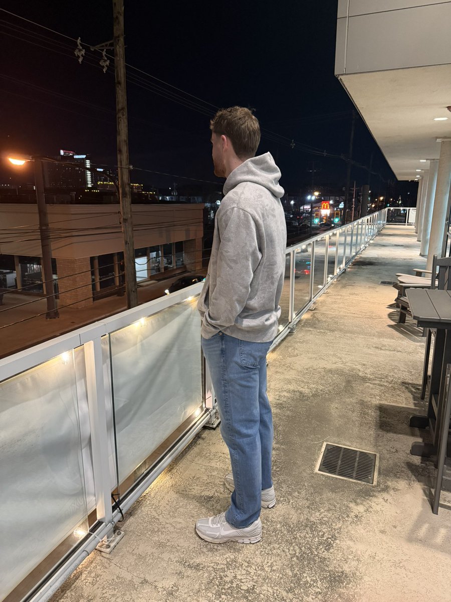 bnoel811's tweet photo. Another great fit from @AEO! #AEpartner #AEjeans https://t.co/lv15NV3JbK