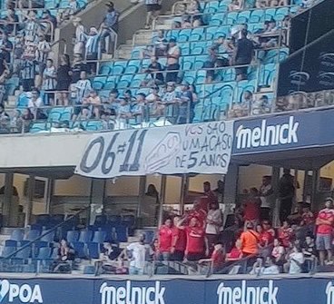 VOCÊS SÃO UM ACASO DE 5 ANOS