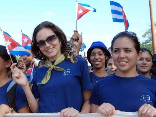 SuselyMorfaG's tweet photo. El heroísmo de este pueblo tiene en las mujeres cubanas la máxima expresión. Felicidades a todas https://t.co/I9FVL4oaUh